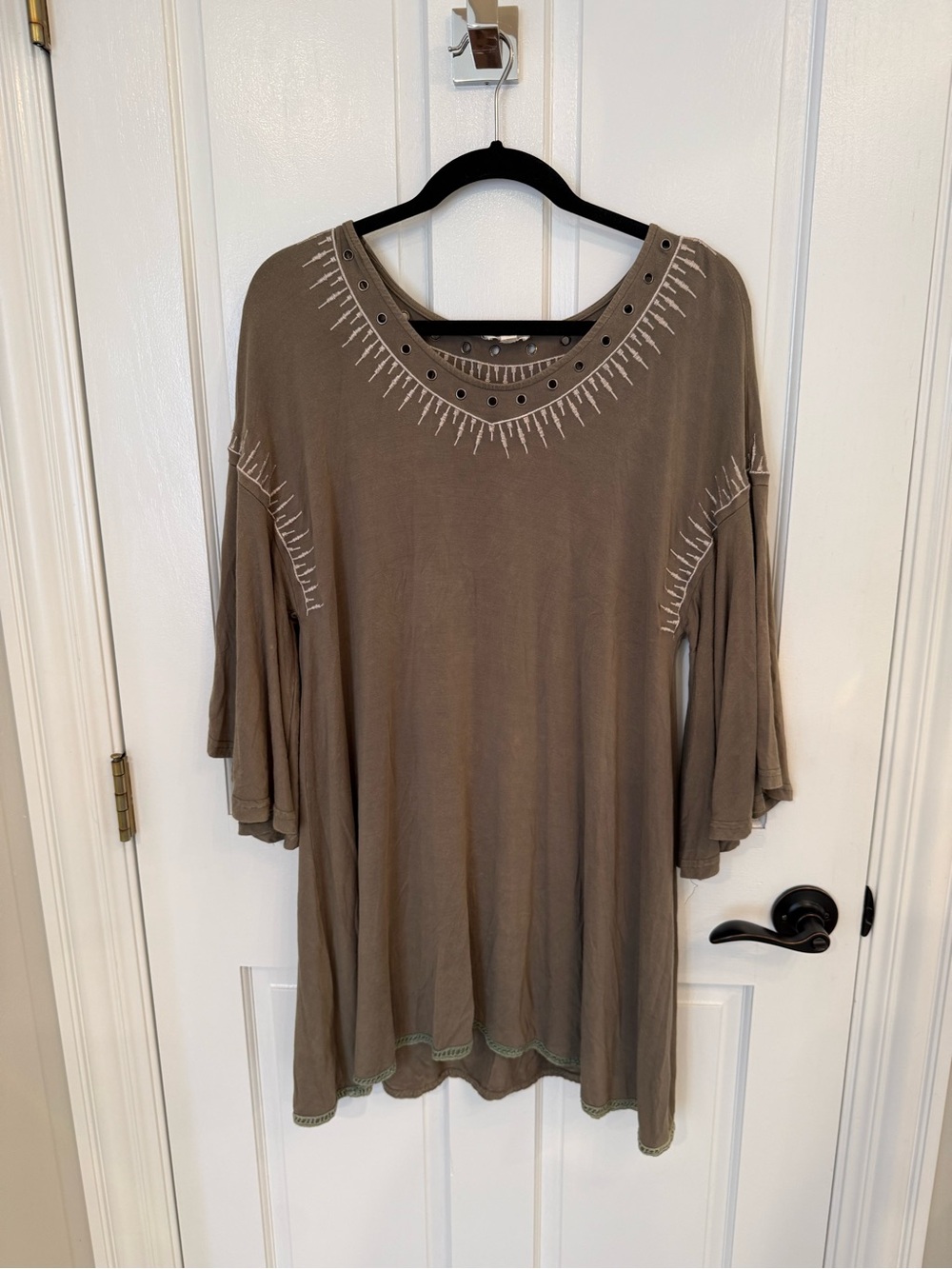 POL Boho Embroidered Taupe Women's Tunic Top